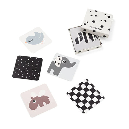 Set de 10 tarjetas de contraste para bebés Deer Friends varios colores