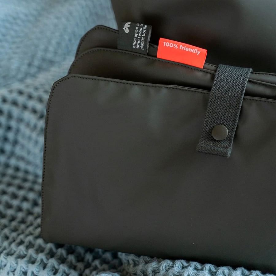 Mochila Maternal con mudador portátil verde