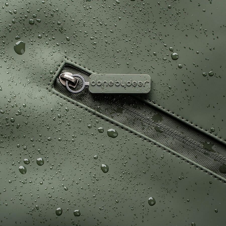 Mochila Maternal con mudador portátil verde
