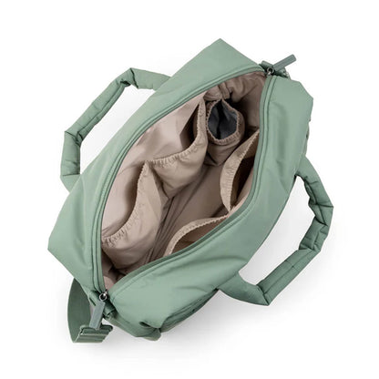 Bolso Maternal acolchado con mudador portatil verde