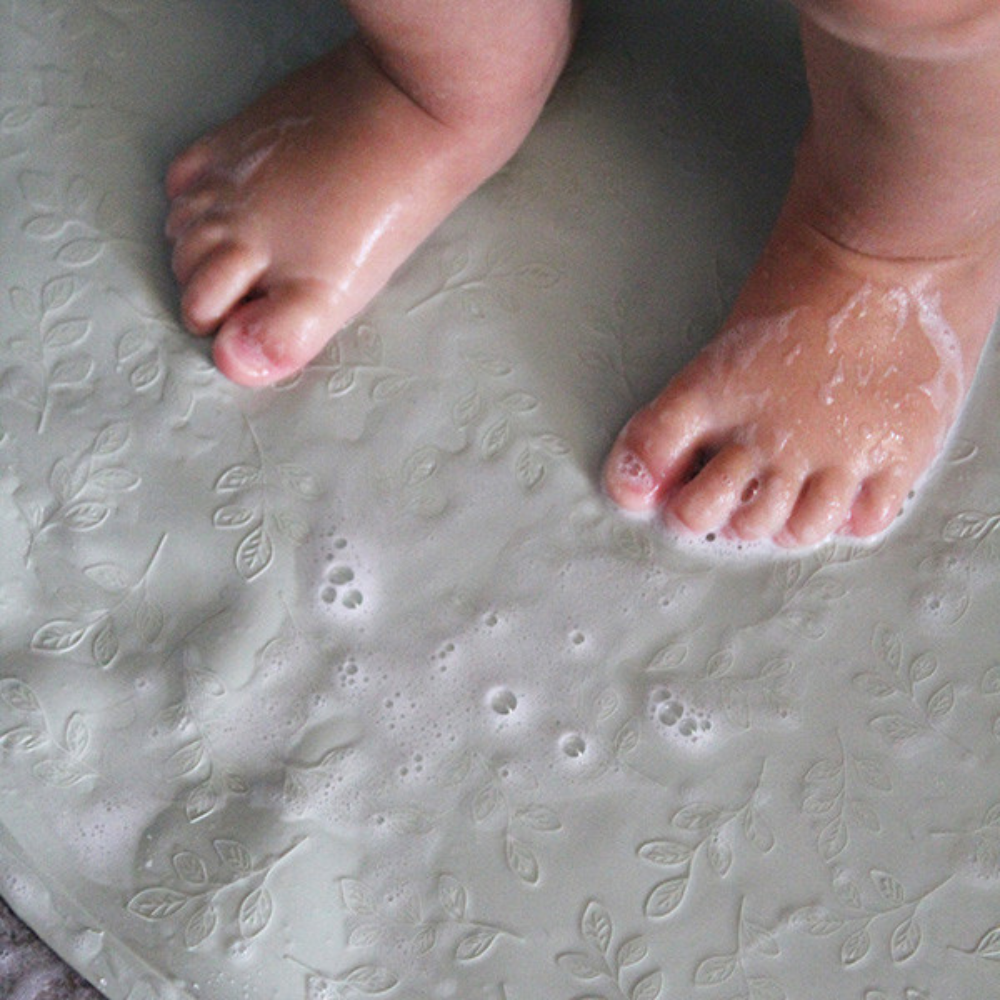 Mat para Baño con dibujo hoja, Gris